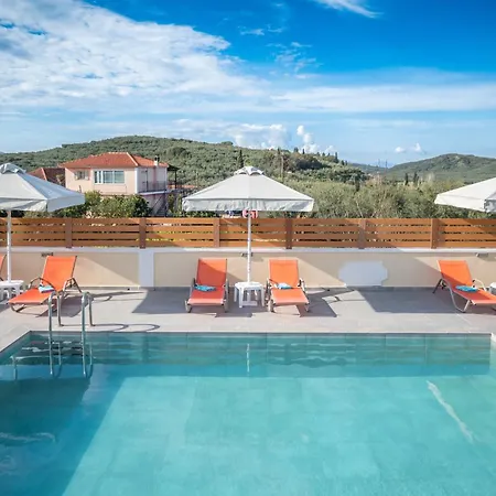 Famozo Hill Private By 